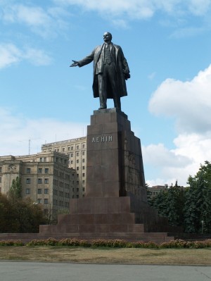 Памятник Ленину на площади Свободы (Харьков и область)