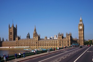 Аналогов Вестминстерскому дворцу в мире нет. 1200 комнат, 5 километров коридоров и 100 лестниц (Лондон)