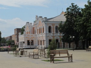 Прилуки. Архитектурный ансамбль в центре города  (Чернигов и область)
