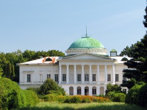 Дворец Галаганов в Сокиринцах. Вид с фасада (Чернигов и область)