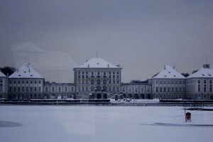 Дворец Нимфенбург зимой (Германия)