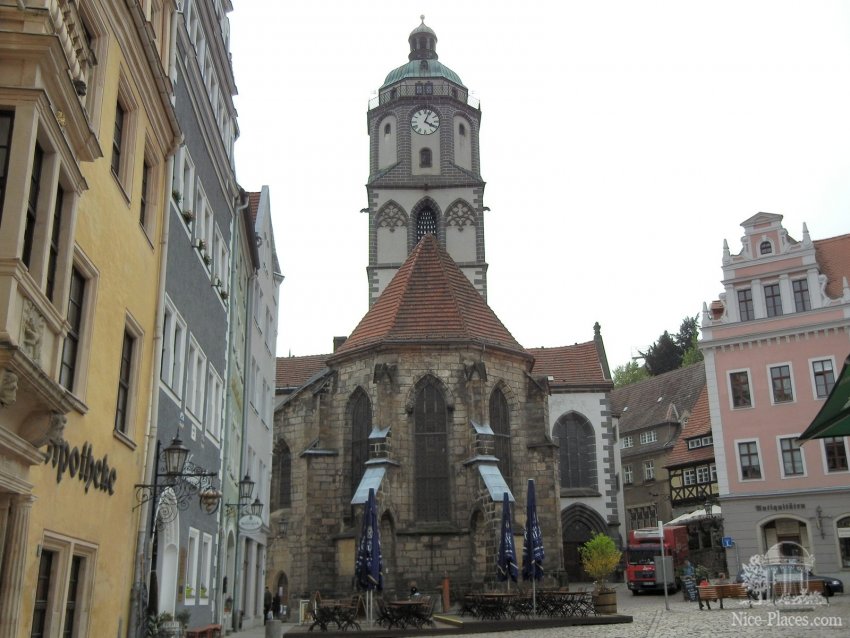 Фото достопримечательностей Германии: Собор Богоматери с фарфоровыми колокольчиками (Фрауенкирхе)