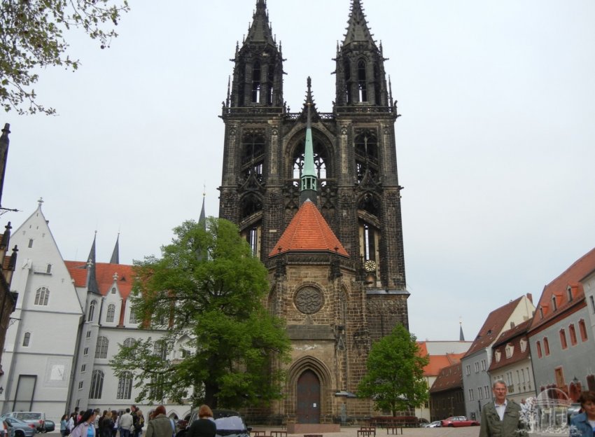 Фото достопримечательностей Германии: Кафедральный Майсенский собор (Dom) и Соборная площадь (Domplatz)