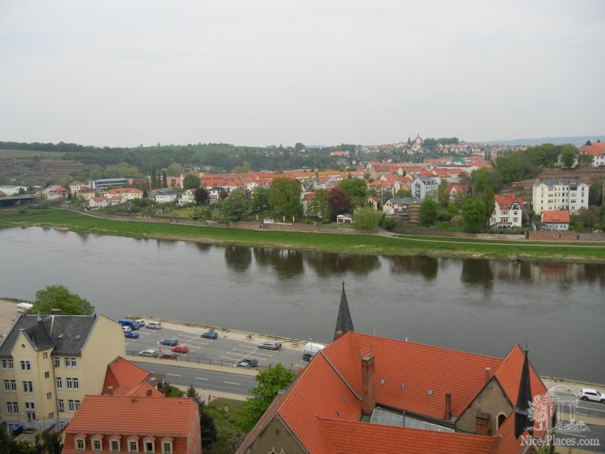 Фото достопримечательностей Германии: Вид на Мейсен с обзорной площадки епископского дворца