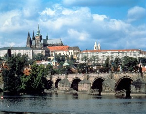 Вид на Карлов мост (Чехия)