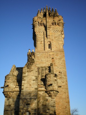 Руины древней башни (Великобритания (Англия))
