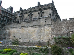 Мощная стена Эдинбургского замка (Великобритания (Англия))