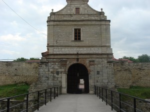 Въездные ворота. Единственный вход на территорию Збаражского замка (Тернополь и область)