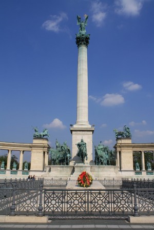 Памятник Тысячелетия (Будапешт)