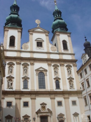 Фассад Новой церкви Иезуитов 1703-1707(Neue Jesuitenkirche) (Вена)