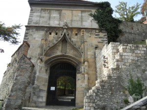Готические ворота града (Словакия)