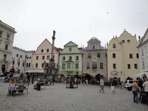 Городская площадь Чешского Крумлова (Чехия)