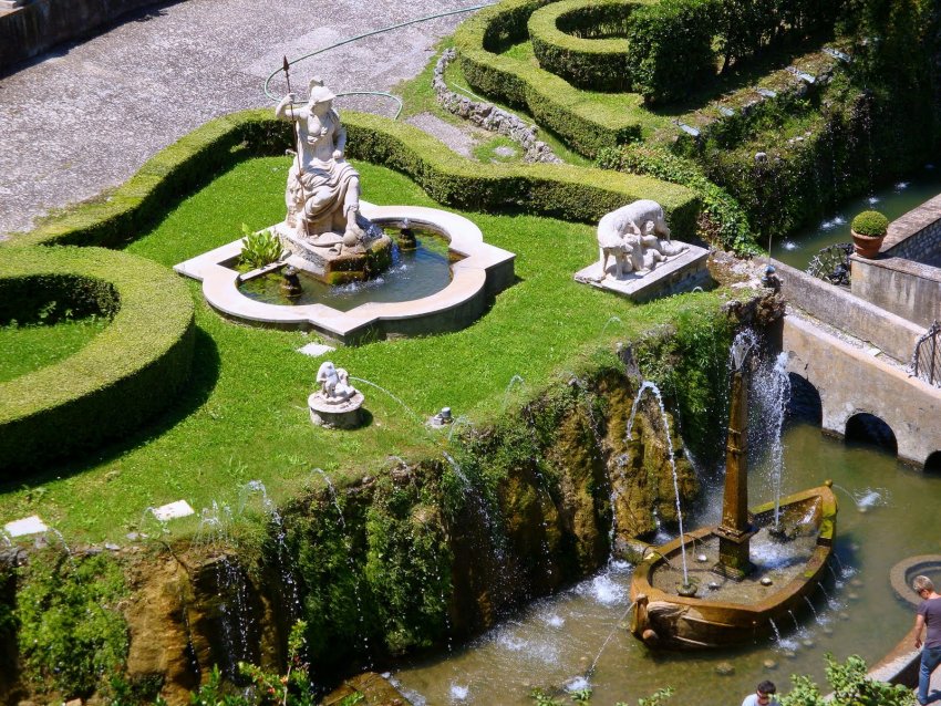 Фото достопримечательностей Италии: Фонтанный комплекс Рометта (миниатюрный Рим). Вилла Д'Эсте