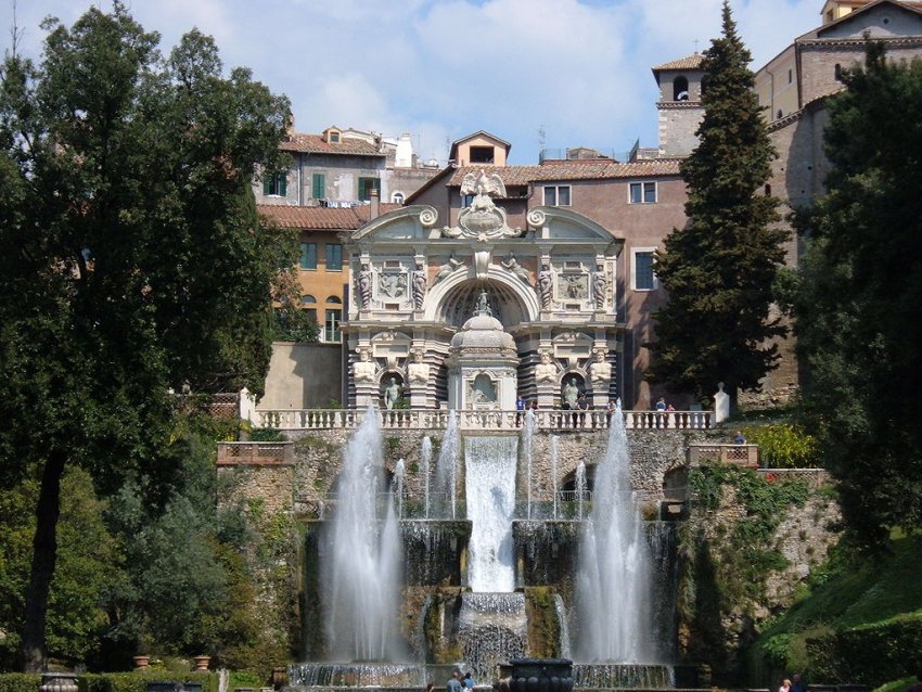 Фото достопримечательностей Италии: Вилла Д'Эсте в Тиволи. Один из красивейших дворцово-парковых комплексов Италии