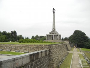 Мемориал Славин в Братиславе. Словакия (Словакия)