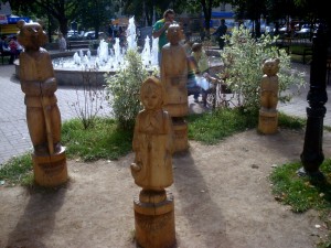 Деревянные сказочные скульптуры (Европейская часть России)