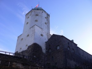 Знаменитая башня Св. Олафа Выборгского замка (Европейская часть России)
