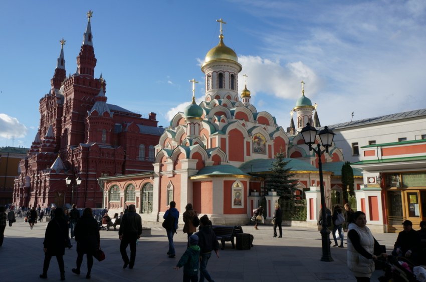 Фото достопримечательностей Москвы и Подмосковья: Монастырь на Никольской улице