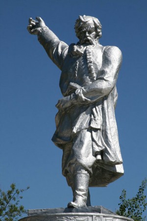 Памятник К. Минину в Балахне (Европейская часть России)