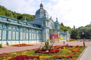 Пушкинская галерея - одна из главных достопримечательностей Железноводска (Кавказ и Черноморское побережье)