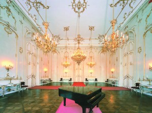 Один из залов королевского дворца в Гёдёллё (Венгрия)