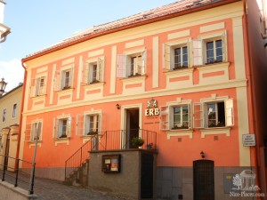 Здание знаменитой пивоварни Erb в Банской Штявнице (Словакия)