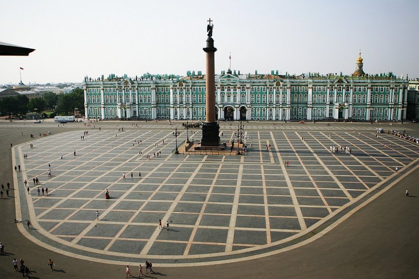 Фото достопримечательностей Санкт-Петербурга и области: Дворцовая площадь, Санкт-Петербург