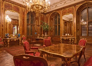 Ореховая комната - одна из красивейших во дворце (фото www.schoenbrunn.at)