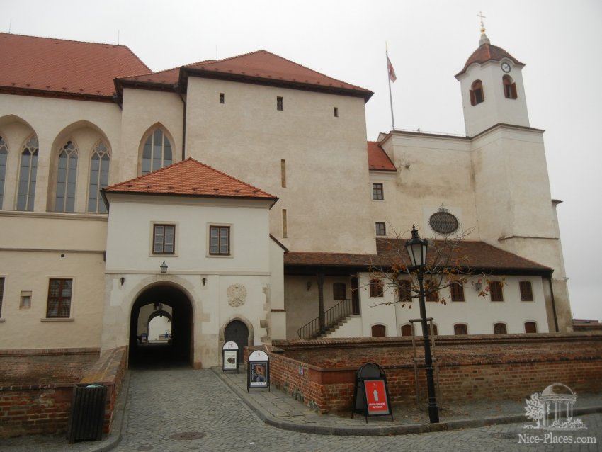 Фото достопримечательностей Словакии: Крепости Шпилберг в Брно