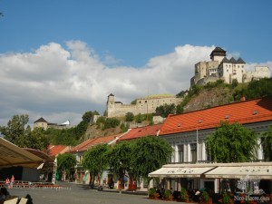 Тренчин и Тренчианская крепость (Словакия)