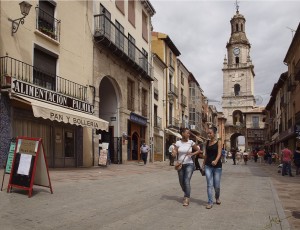 Торо - улочками Старого города (Испания)