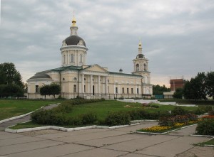 Церковь Михаила Архангела, возведенная в классическом стиле (Москва и Подмосковье)