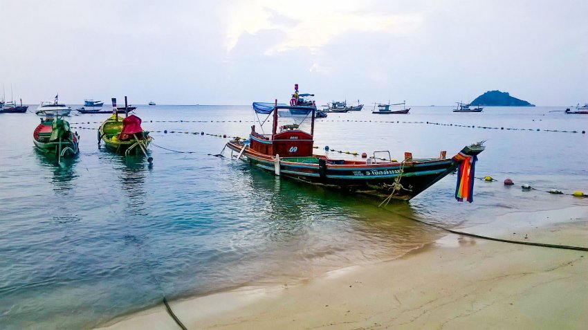 Фото достопримечательностей Таиланда: Лодки для туристов на Ко Тао