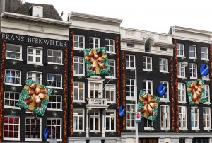 Праздничное украшение домов в Амстердаме (Разное)
