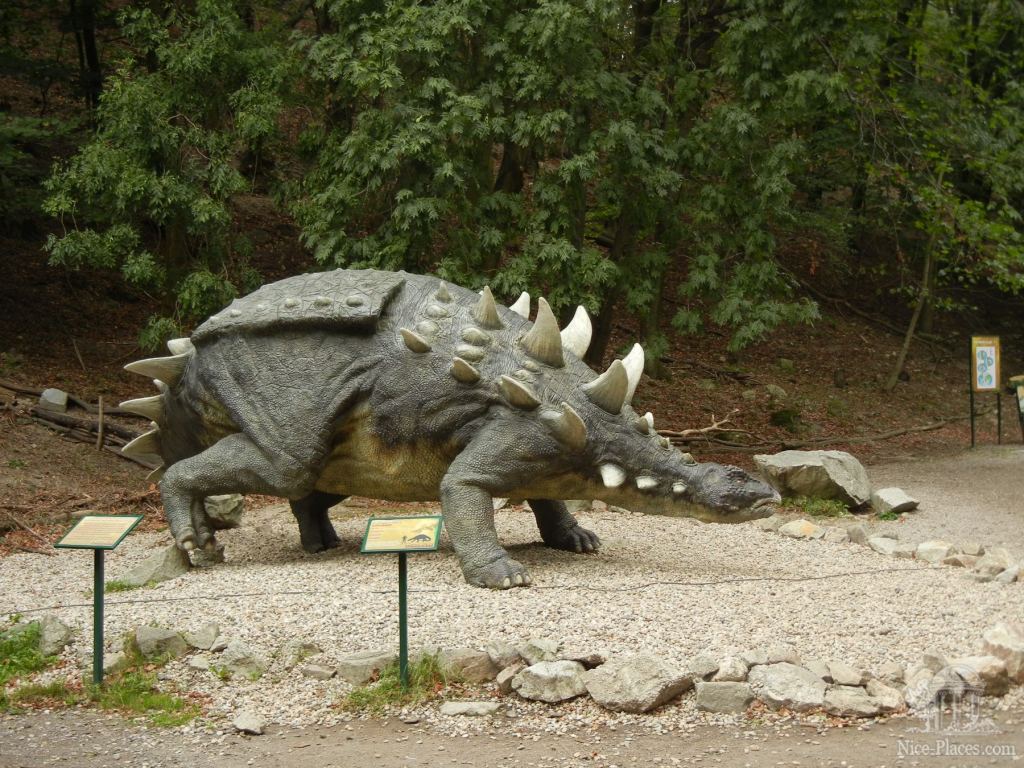 Житель Дино-парка - Братиславский зоопарк - взгляд на таинства природы