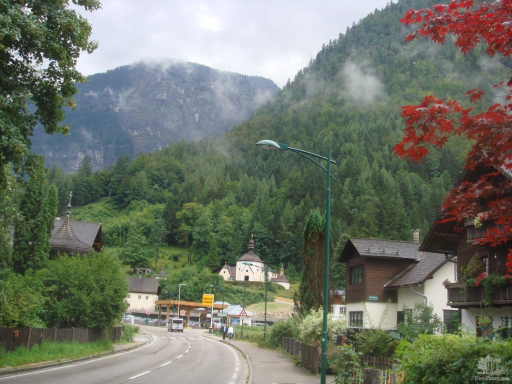 Фото 1 - Гальштат (Hallstatt) - сказочный городок Австрии