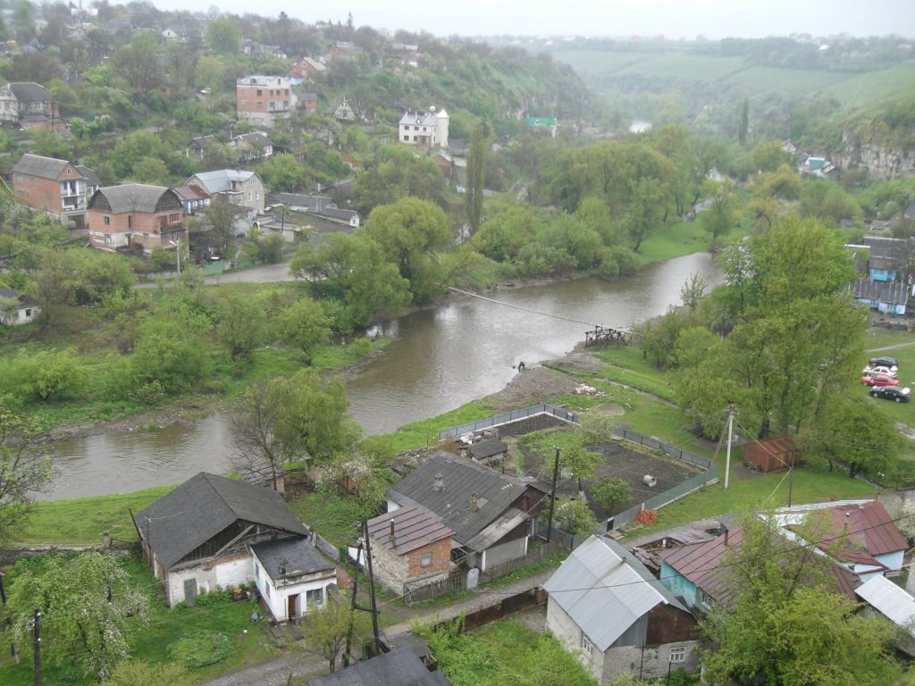 Река Смотрич - омывает в форме буквы омега старый город - Каменец-Подольский (фотографии EVG'а)