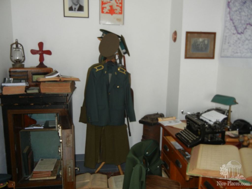 Обстановка в офисе таможенной службы - Музей таможни в Братиславе