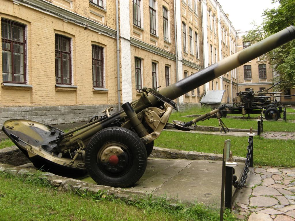 Фото 15 - Музей военной техники (Киев)