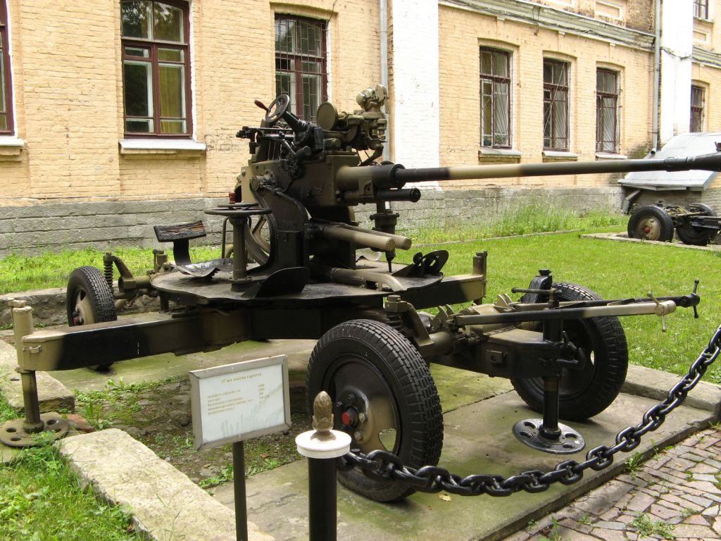 Фото 17 - Музей военной техники (Киев)