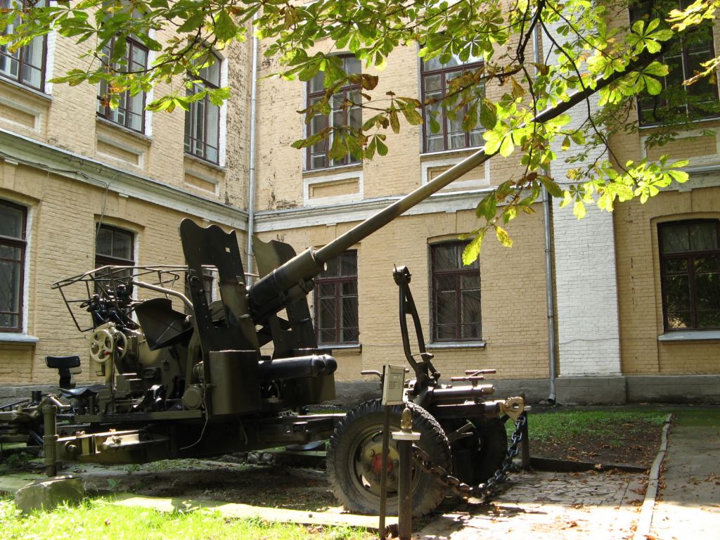 Фото 26 - Музей военной техники (Киев)