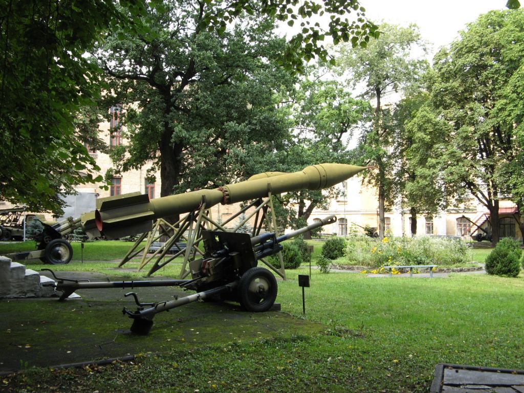 Фото 27 - Музей военной техники (Киев)