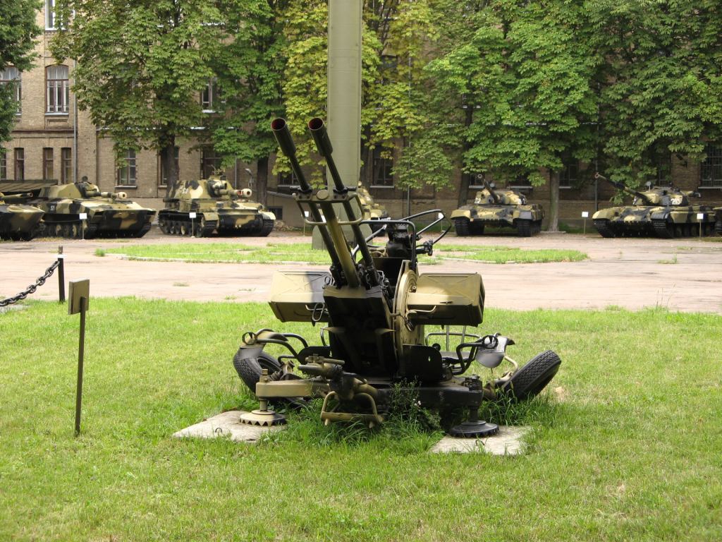 Фото 68 - Музей военной техники (Киев)