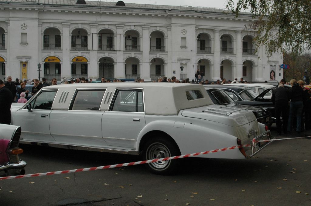 Фото 15 - Ретроавтомобили на Контрактовой площади