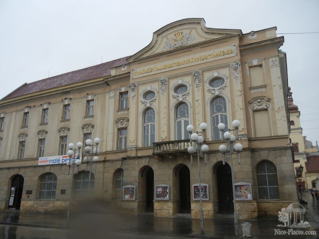 Оперный театр в Трнаве - Трнава - самый старинный город Словакии