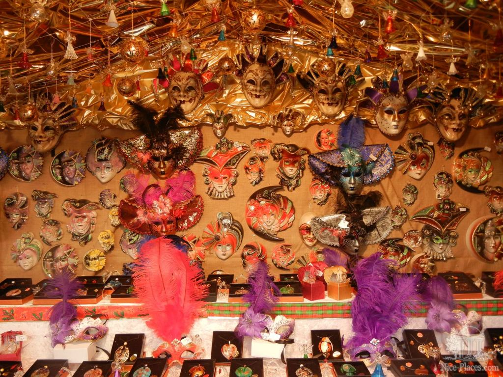 Маски к венецианскому карнавалу. Прямиком из Венеции - Рождество в Вене 2012 - фотоотчет очевидцев