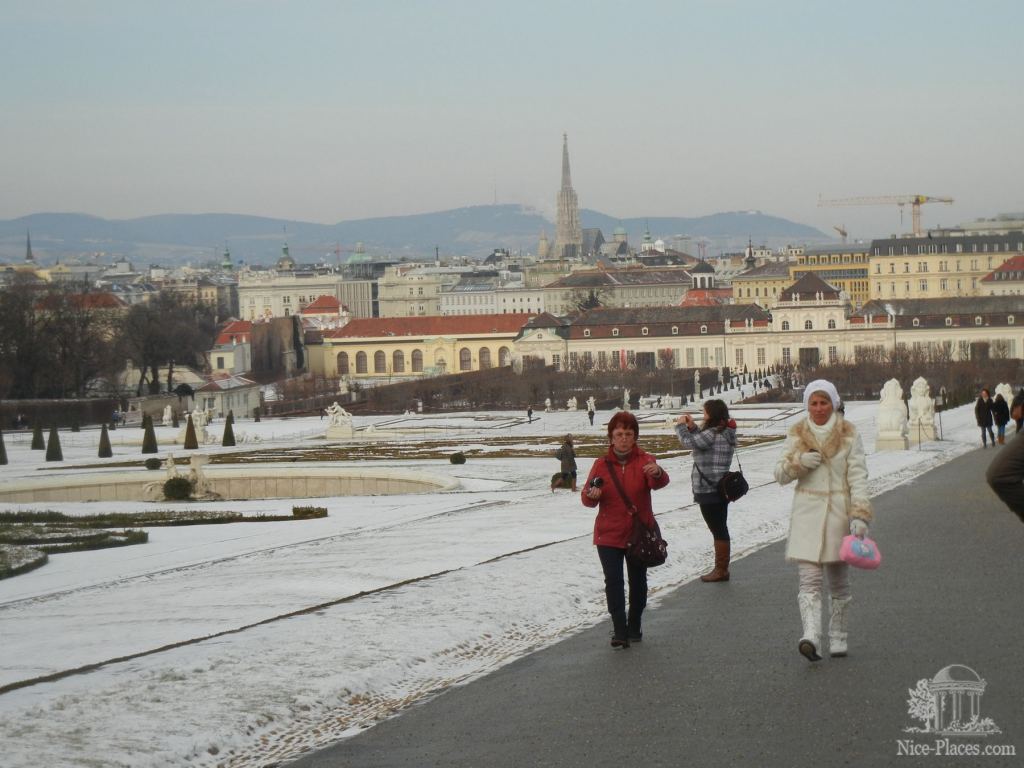 Вид на Нижний Бельведер - Рождество в Вене 2012 - фотоотчет очевидцев