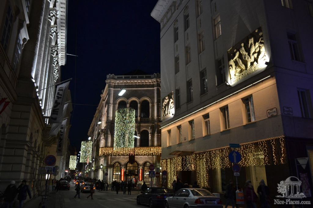 Празднично подсвеченные улицы Вены - Рождество в Вене 2012 - фотоотчет очевидцев