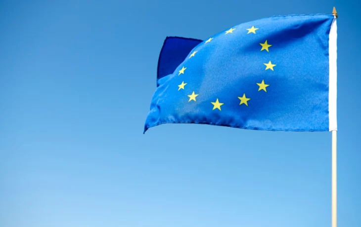 А мультишенгены точно всё? Туристы пытаются увидеть перемены из-за санкций Еврокомиссии