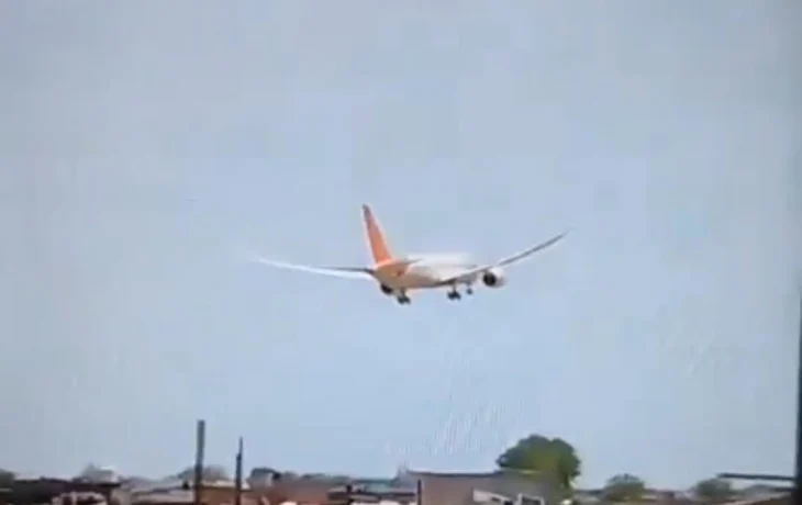 Самолет Air India мог потерпеть крушение из-за ошибки пилотов
